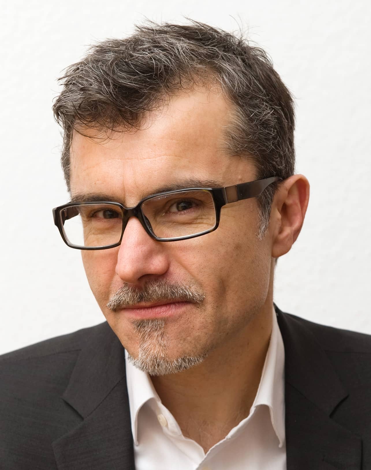 Dr. Ulrich Thielemann